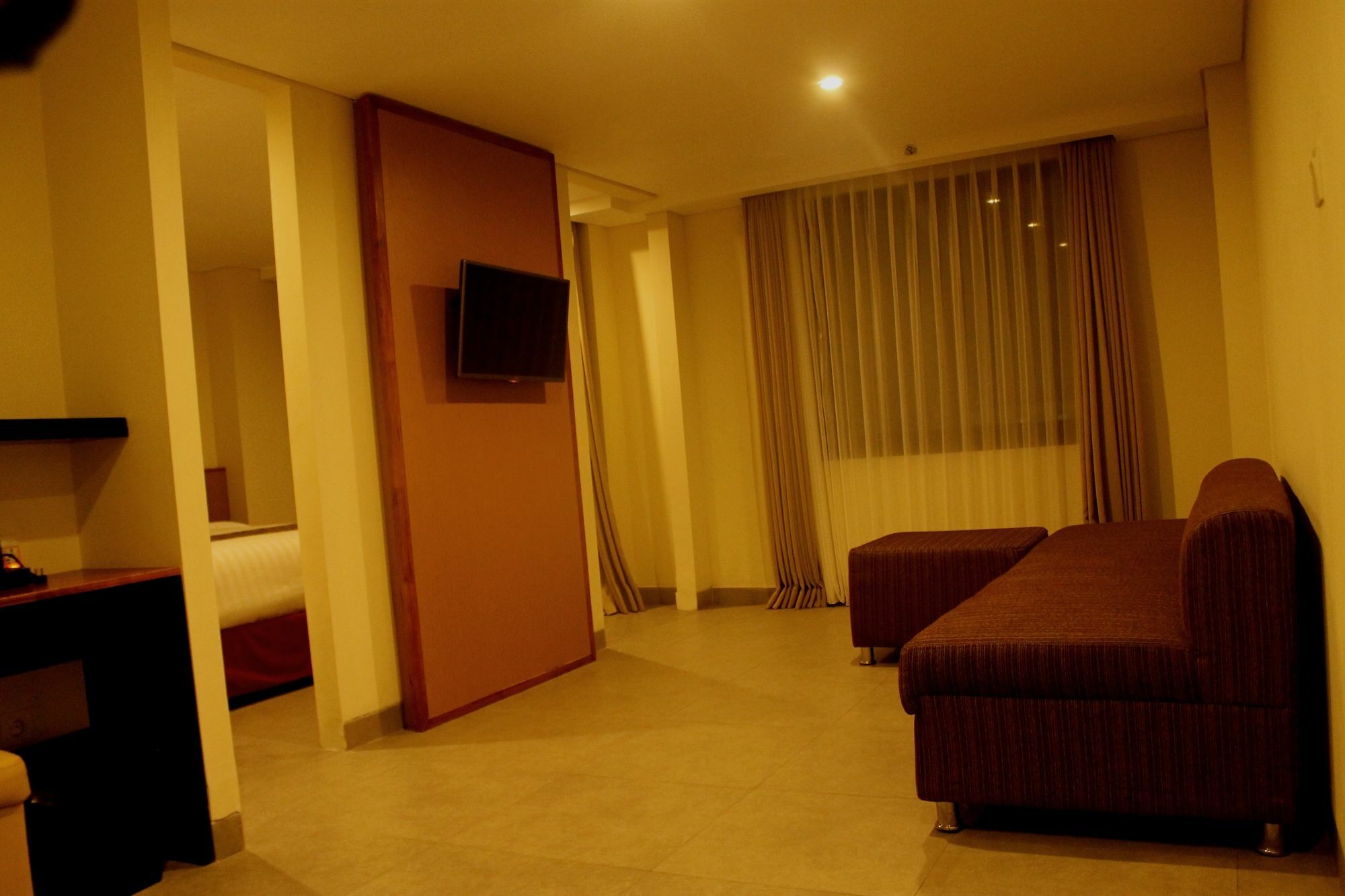 Savvoya Hotel Seminyak Exterior photo